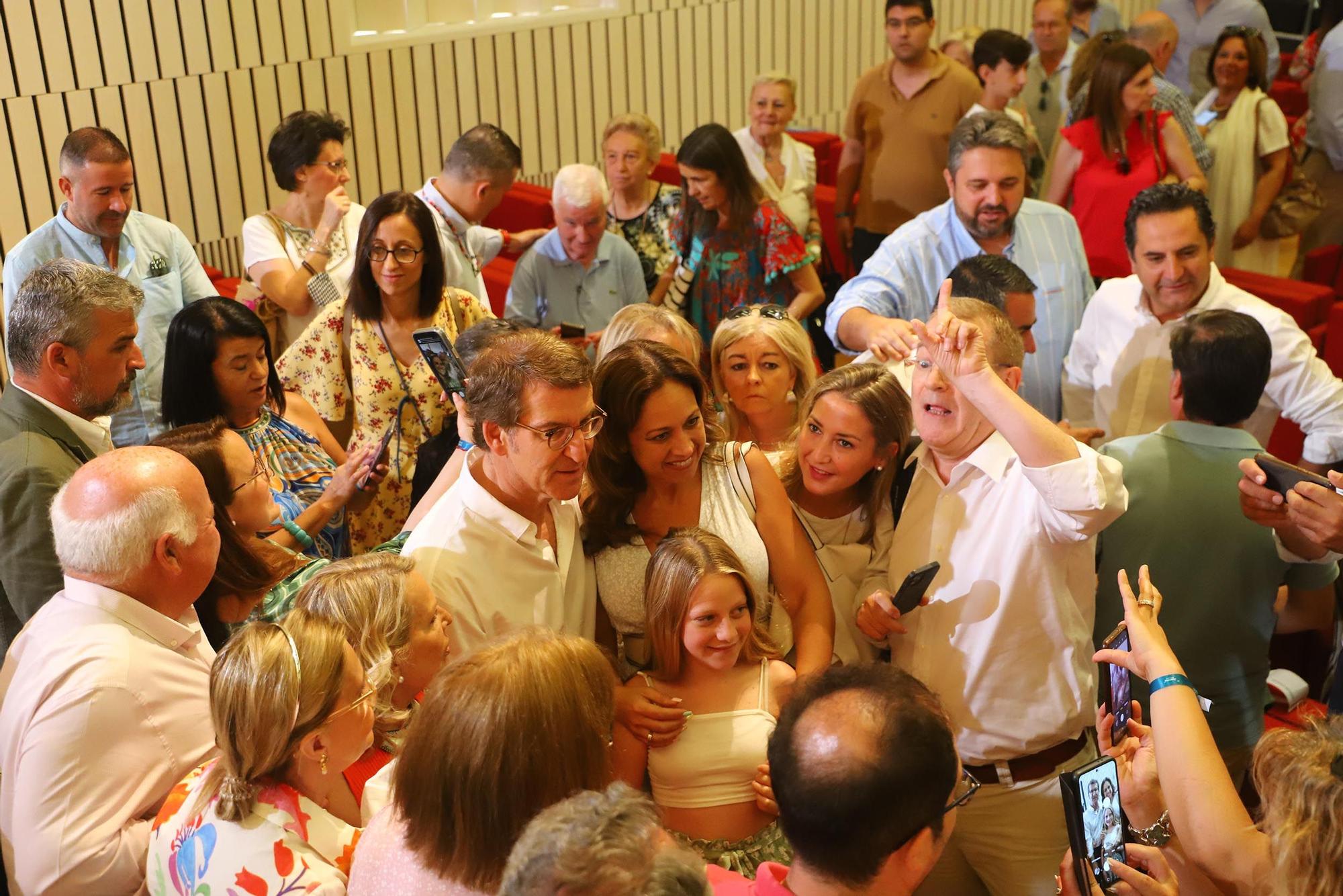 El presidente del Partido Popular, Núñez Feijóo, participa en Córdoba en un acto electoral del PP cordobés