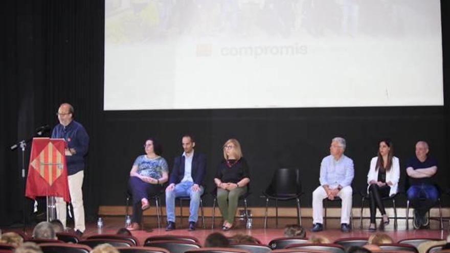 Acto de presentación de la candidatura de Compromís.