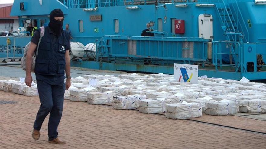 El barco ‘Gure Leire’ llevaba de carga 2.500 kilos de cocaína