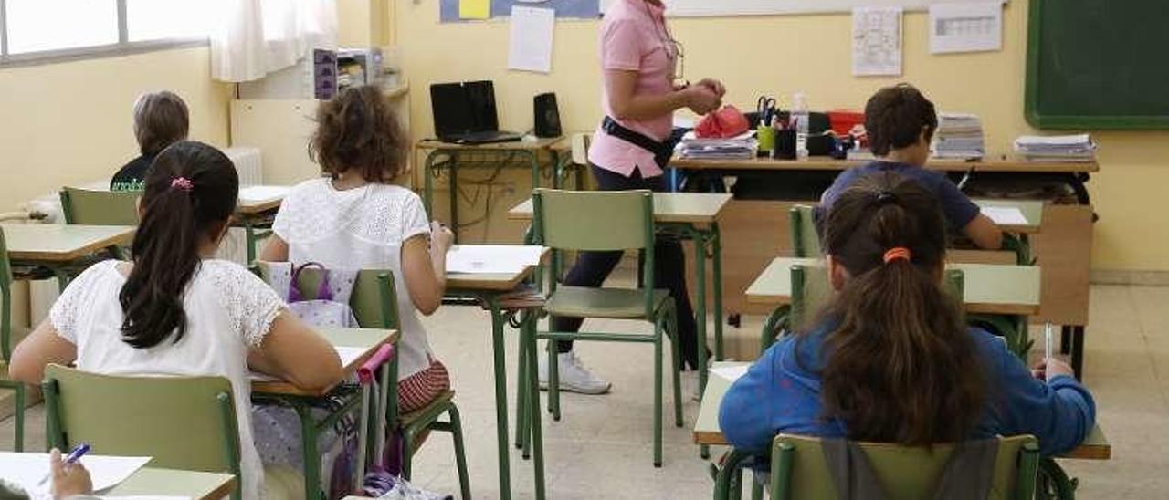 El absentismo en las aulas crece un 20% al sumar 44 expedientes en el último curso