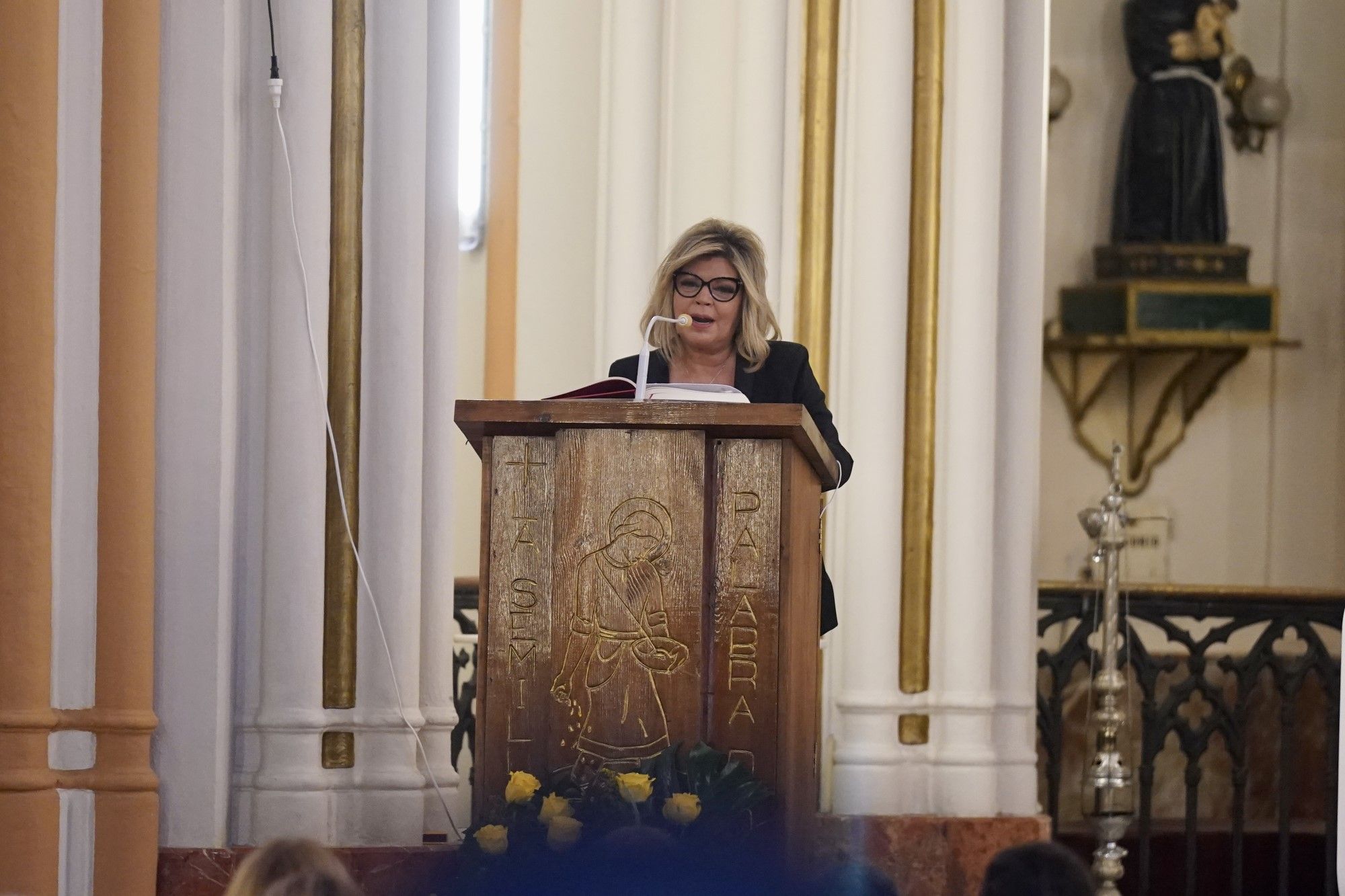 Multitudinario último adiós a María Teresa Campos en Málaga