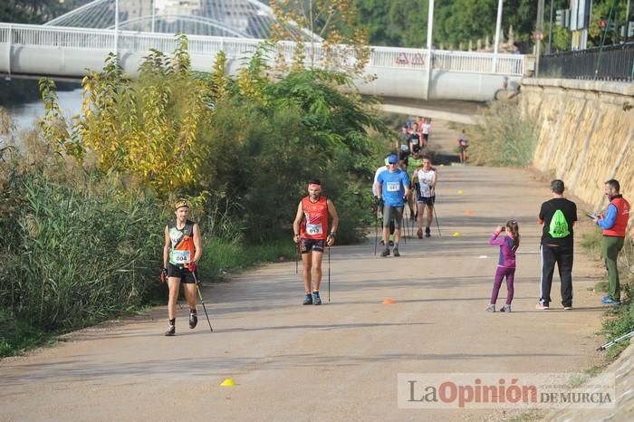 Marcha nórdica junto al Segura