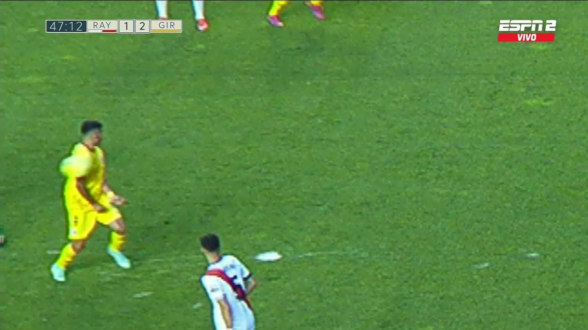 Captura de pantalla de la jugada del gol de Nahuel Bustos que va acabar anul·lat pel VAR