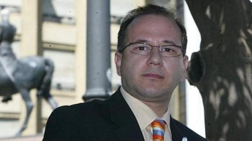 Vox Andalucía designa a su primer senador