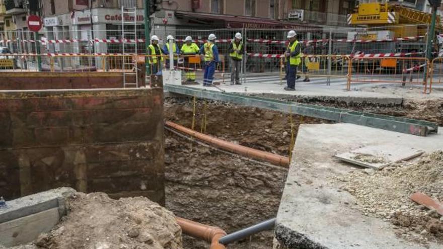 Las obras suponen un gran trabajo de ingeniería, ya que se han tenido que colocar conducciones de hasta dos metros de diámetro en las inmediaciones del barrio de Porfirio Pascual.