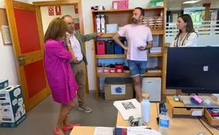 Crespo finaliza su ronda de visitas a los centros educativos