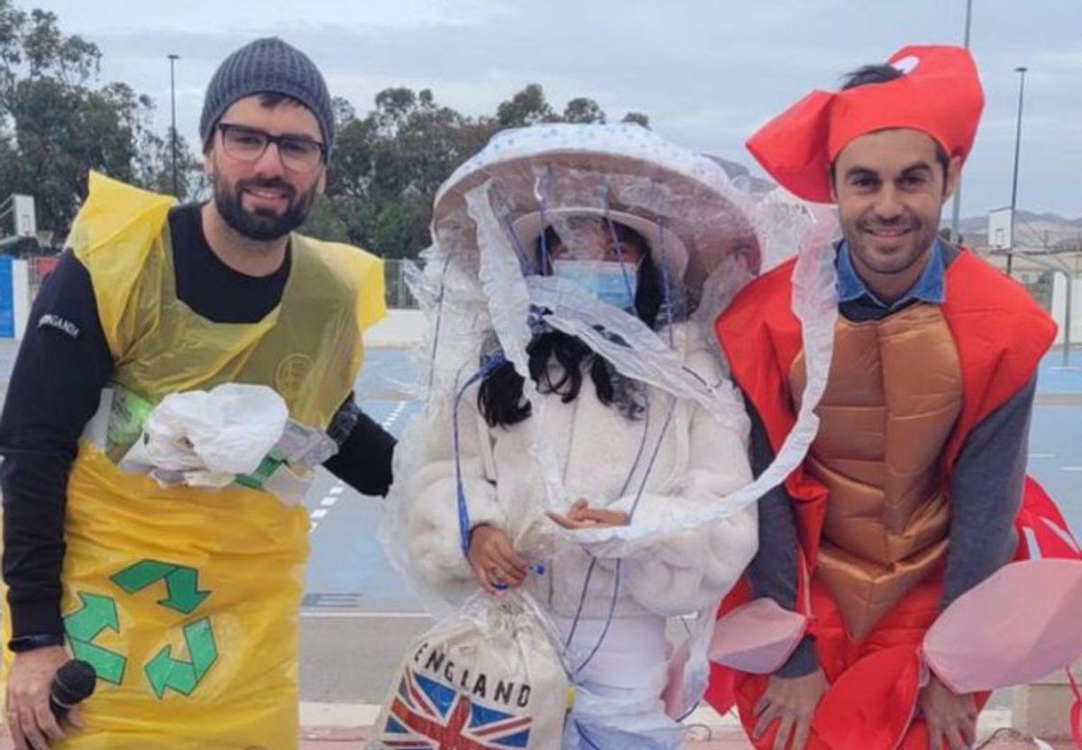 El carnaval llena de ilusión y alegría los colegios