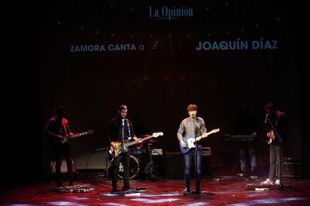 Zamora canta a Joaquín Díaz