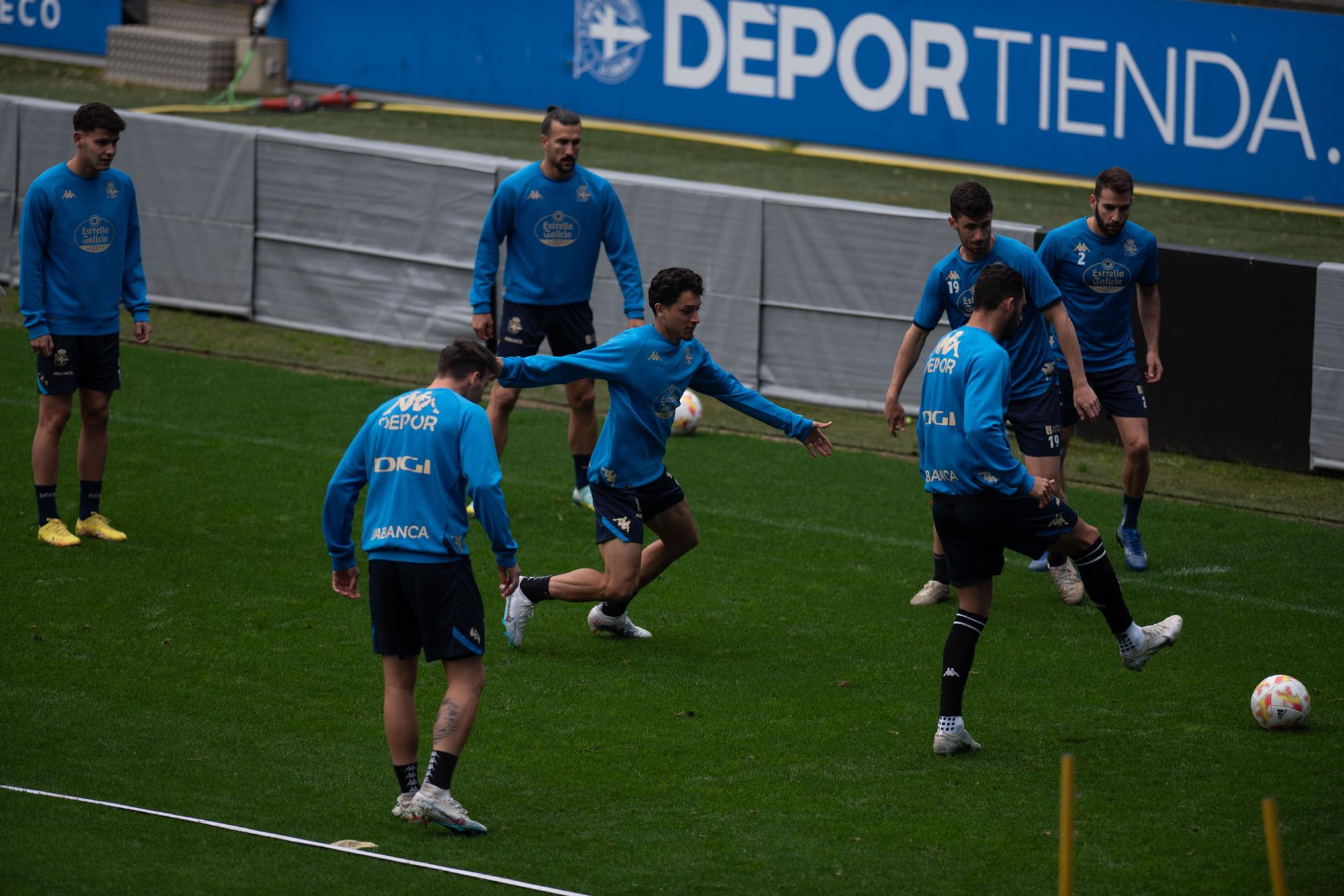 El Dépor prepara en Riazor el partido de Córdoba