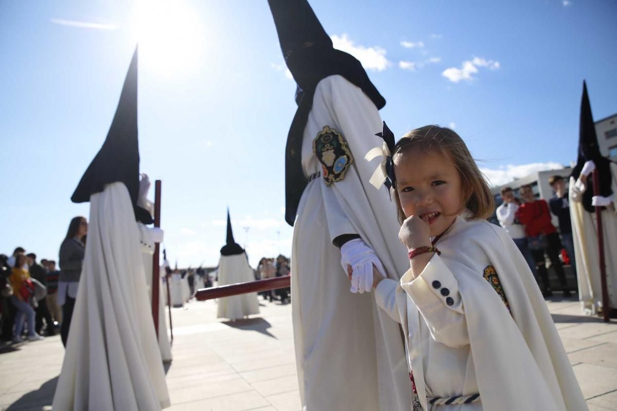 La Huerta de la Reina se descubre ante Córdoba con la hermandad de la Estrella