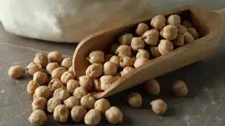Aprende a hacer este nuevo y saludable snack: garbanzos en la freidora de aire