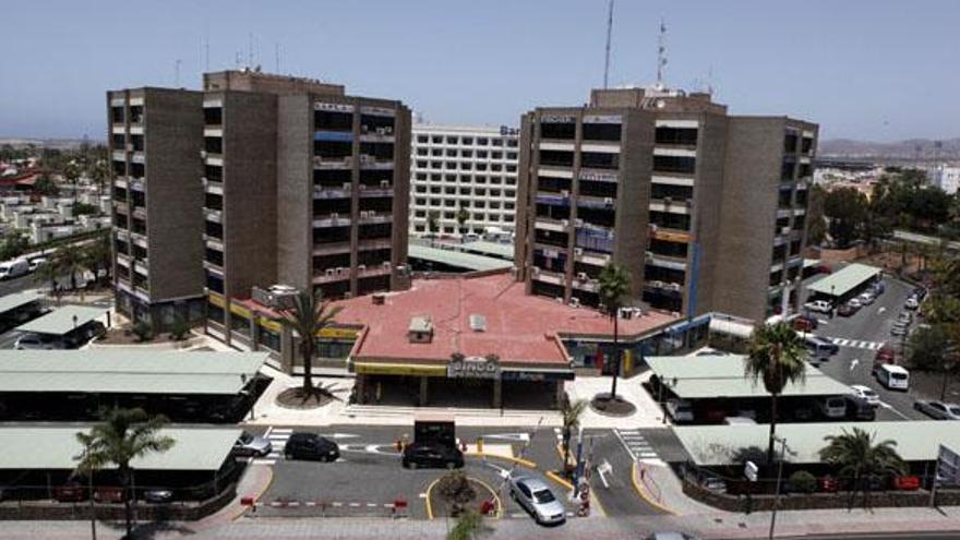 Las Torres Gemelas De Playa Del Ingles La Provincia