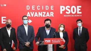 Cs y PSOE ante la moción de censura: "Seamos realistas, esto está muy complicado"