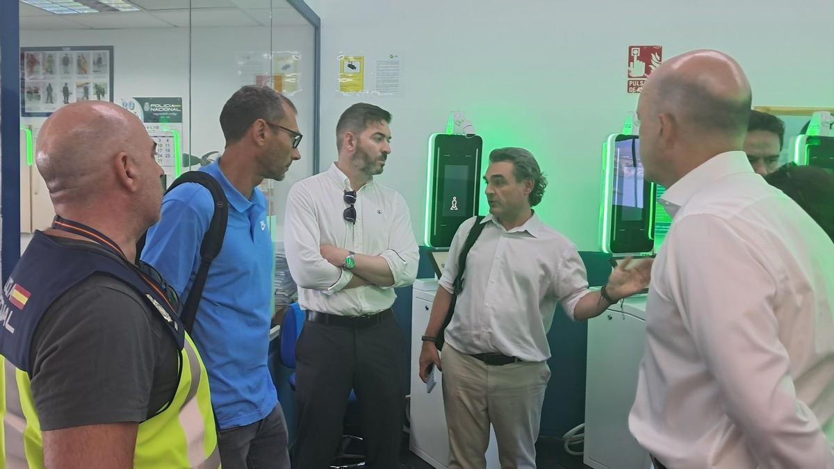 El Puerto de Alicante pone en marcha el control fronterizo automatizado para pasajeros
