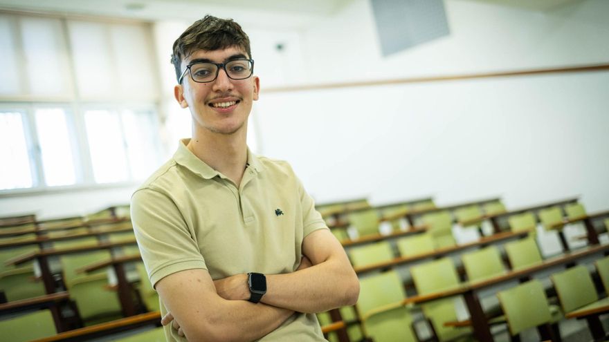 El canario con la segunda mejor nota del FIR en España: &quot;Si quería ser el número uno, no podía fallarme a mí mismo&quot;