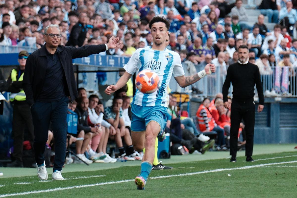 Partido entre el Málaga CF y el Córdoba de la temporada pasada en La Rosaleda.
