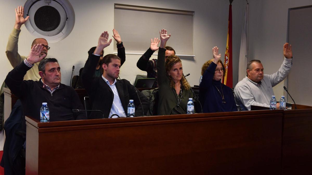 Ediles del PP y PSOE de Sada