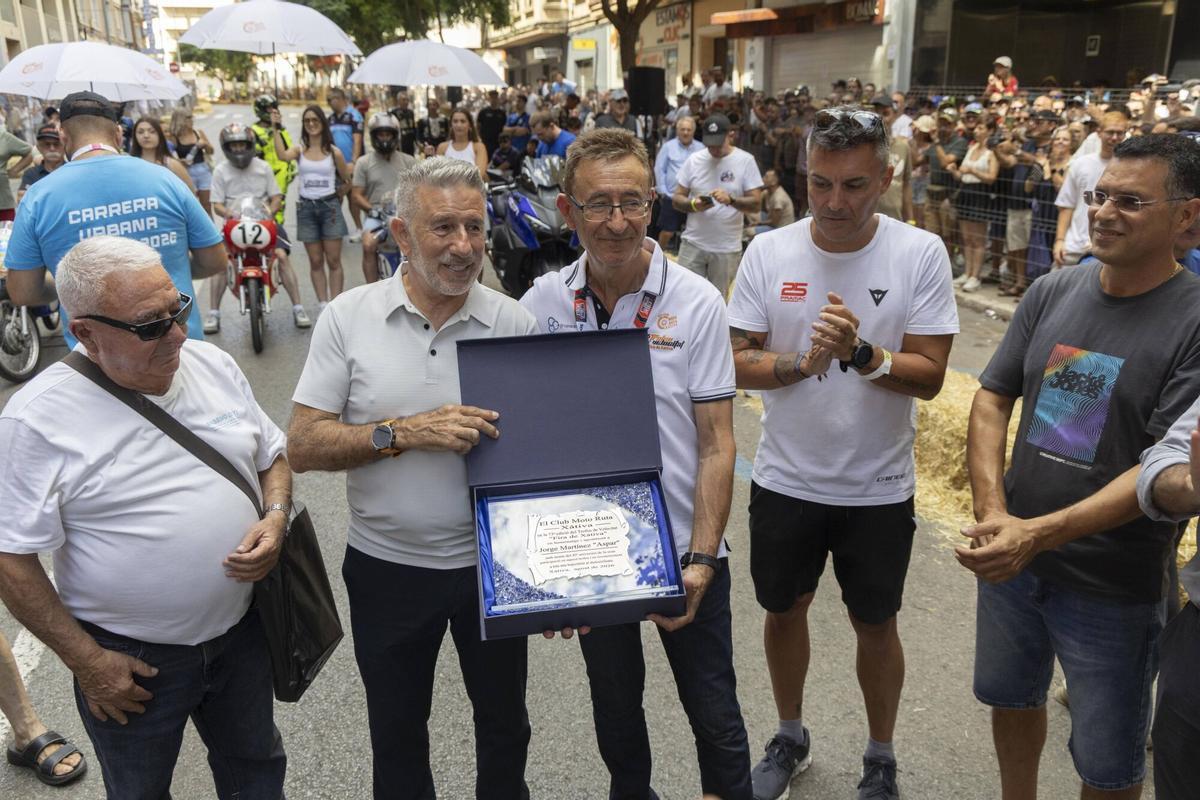 El homenaje a Aspar.