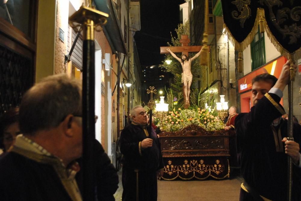 Procesión del Cristo del Perdón en Luarca