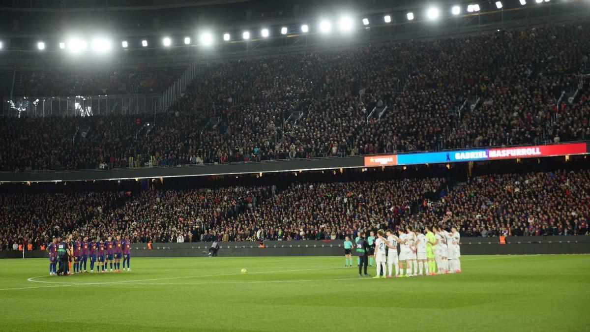 Imagen de la grada del Camp Nou antes del Barça - Osasuna