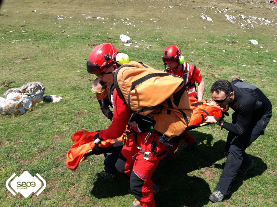 Rescate de montaña en Riosa