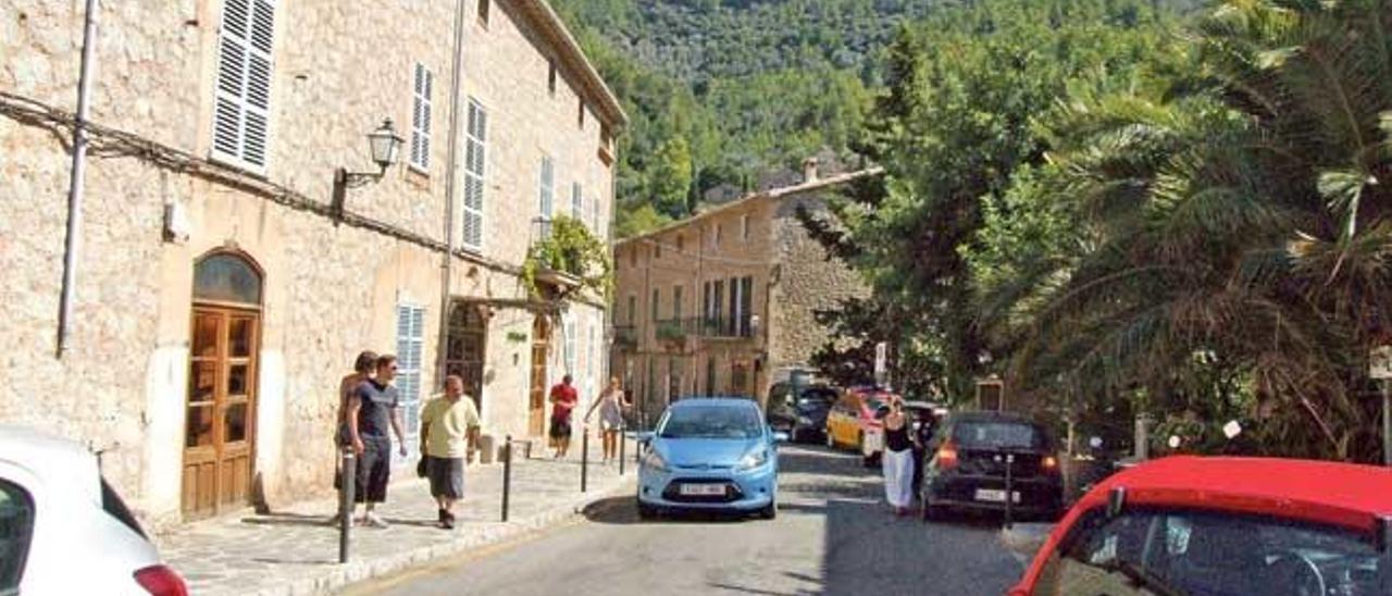 En Deià las parcelas donde los habitantes plantan sus jardines son de reducidas dimensiones.