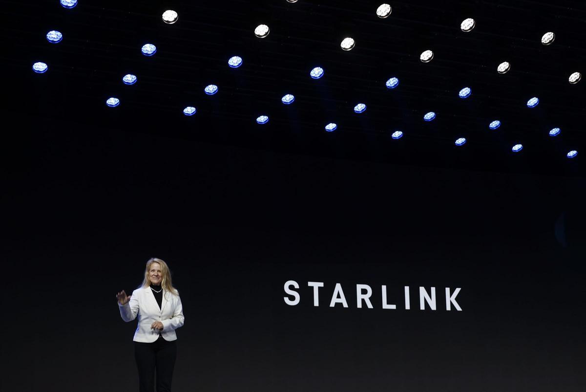La presidenta del gigante aeroespacial SpaceX, propiedad de Elon Musk, durante su charla en el MWC 2026.