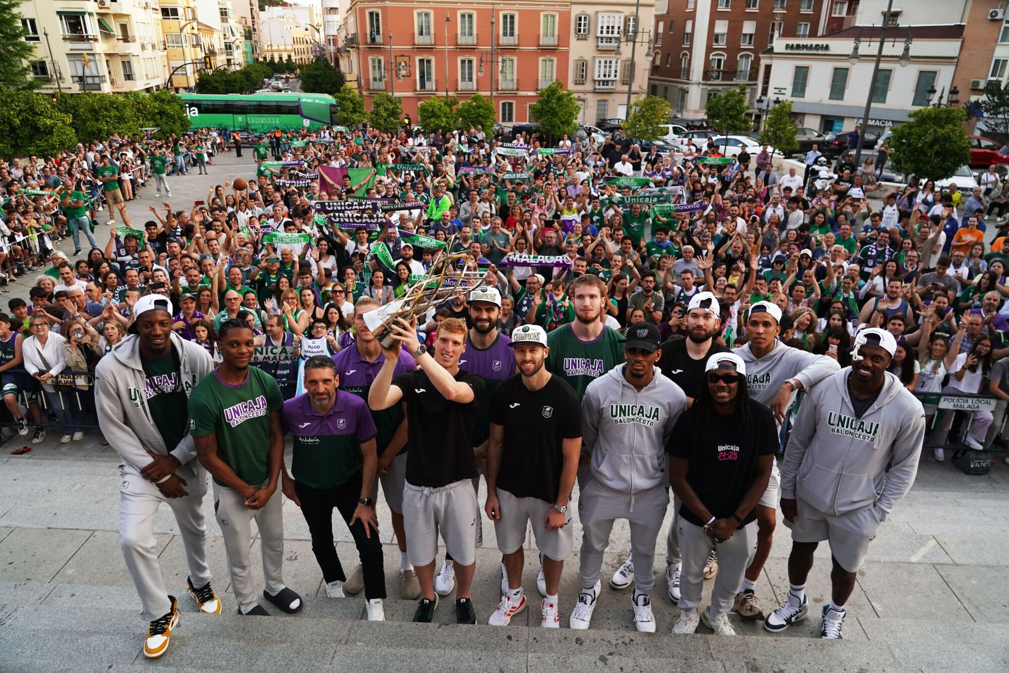 Celebración del título, en imágenes