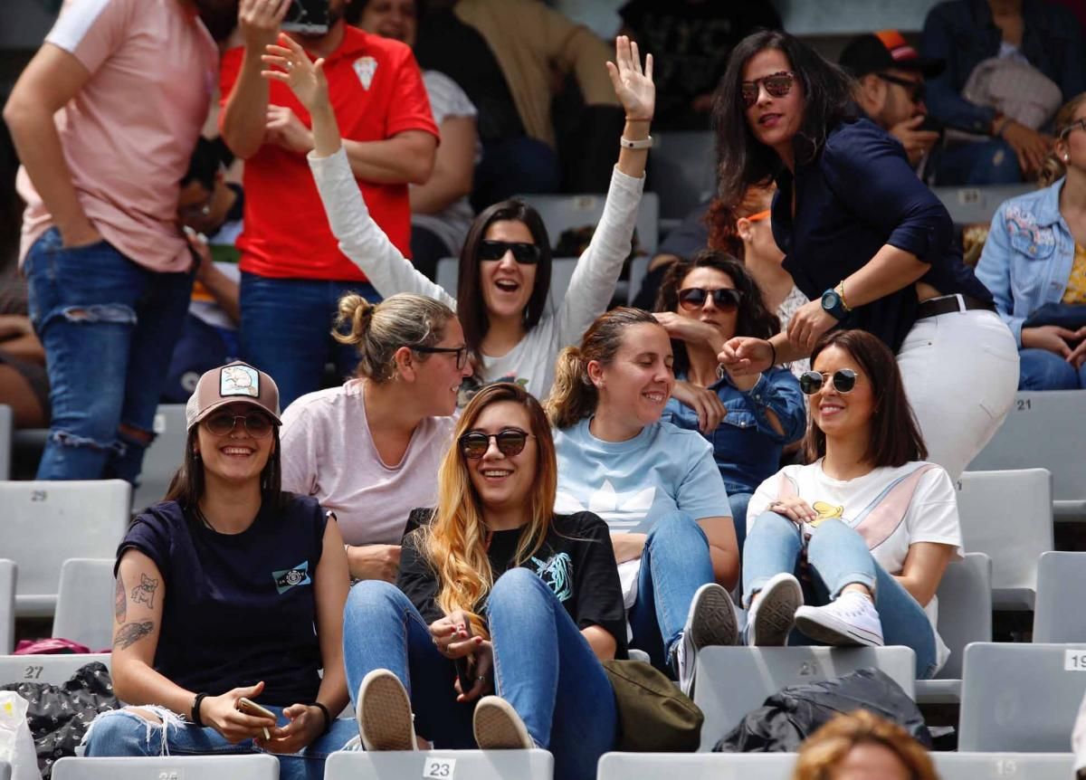 La afición cordobesista apoya al equipo femenino