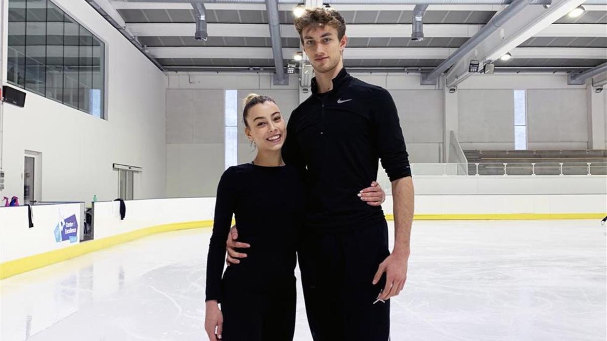 Laura Barquero y Marco Zandron en la pista de hielo