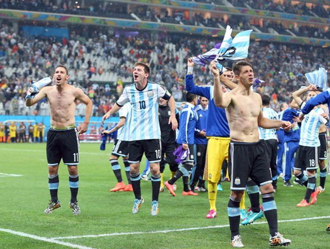 Las imágenes del Holanda-Argentina