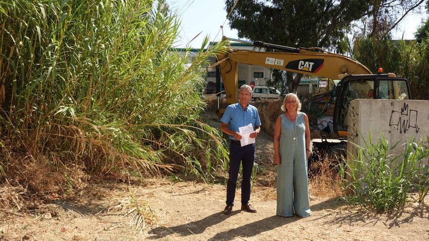 Teresa Porras ha presentado el plan de actuación en el arroyo de Las Cañas.