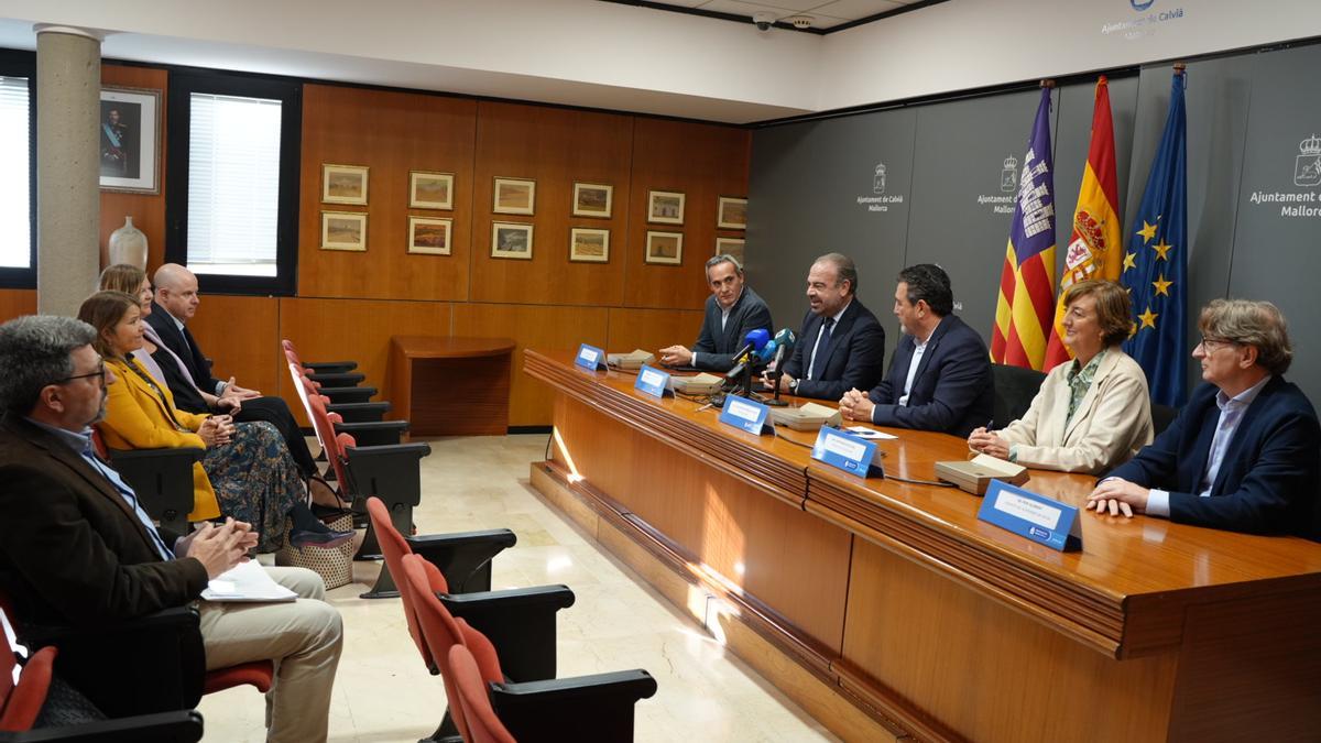 Rueda de prensa de este lunes para presentar el acuerdo entre el Ayuntamiento y Meliá
