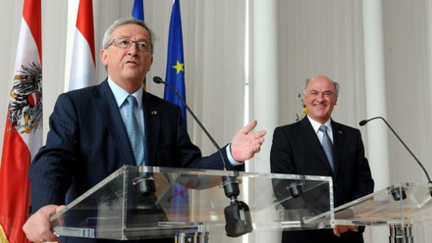 El presidente del Eurogrupo con el primer ministro de Luxemburgo