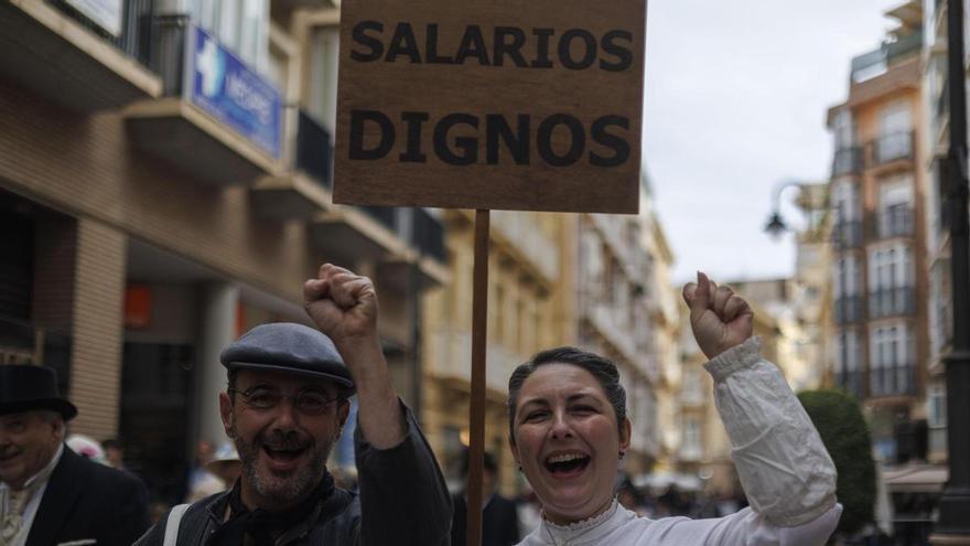 Todas las imágenes del pasacalles modernista de Cartagena
