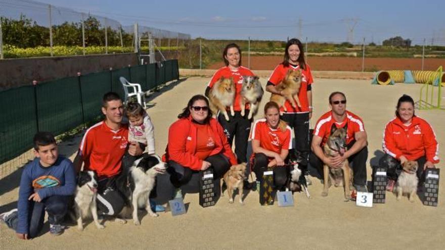 El Esportiu Agility Almussafes consigue nueve podios en la cuarta prueba puntuable