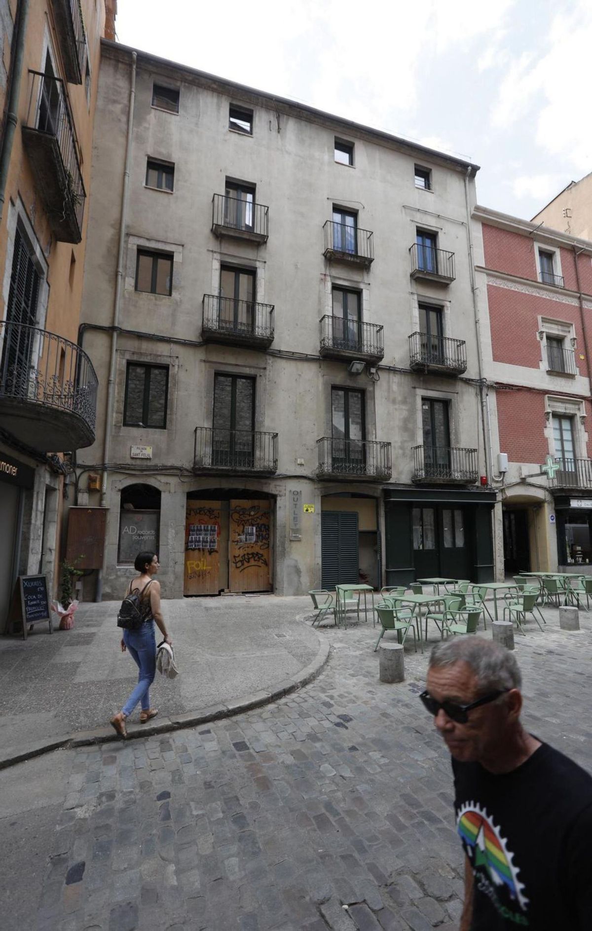 Permisos revisables cada 5 anys Permisos revisables cada 5 anys