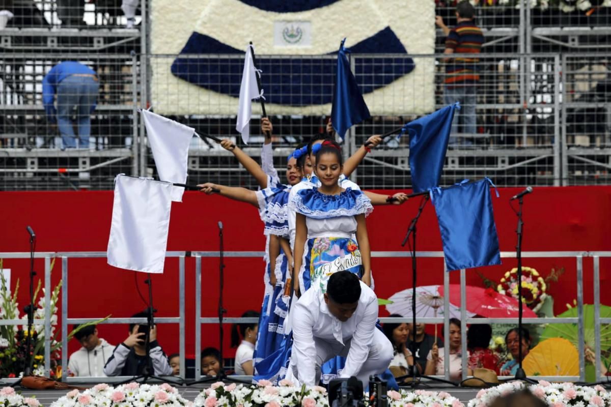 La Ofrenda a la Virgen del Pilar