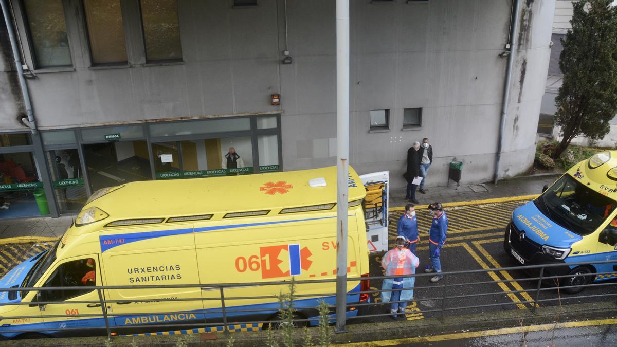 Entrada del servicio de Urgencias del Hospital Montecelo.