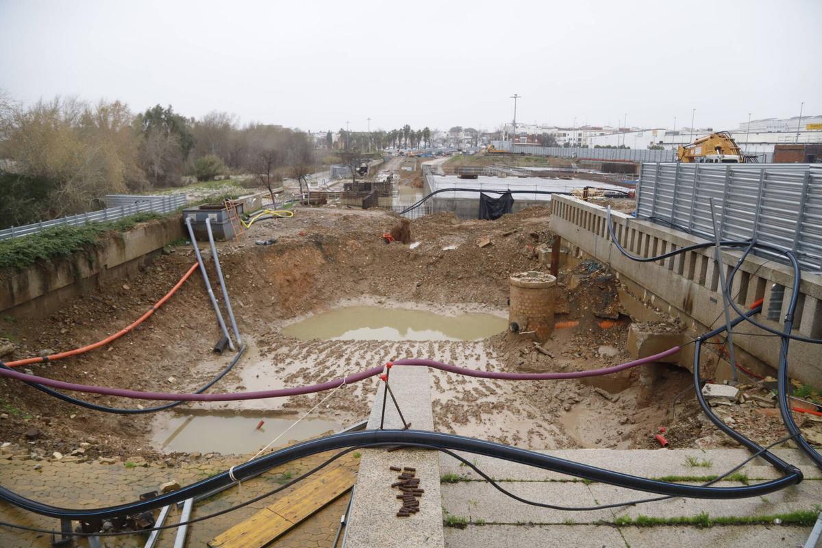 Una de las grandes obras que ejecuta el Ayuntamiento de Córdoba, el tanque de tormentas del Balcón del Guadalquivir.