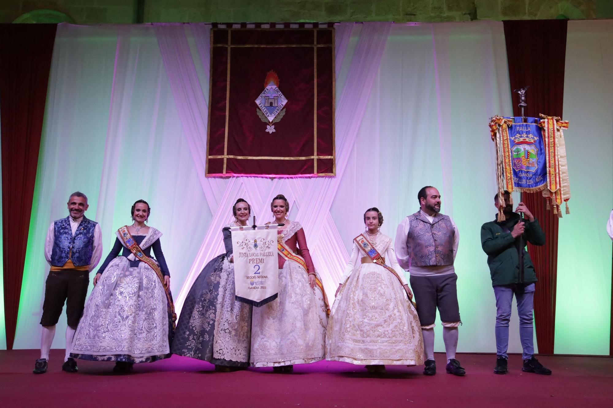 Todas las fotos de la entrega de premios falleros de Gandia