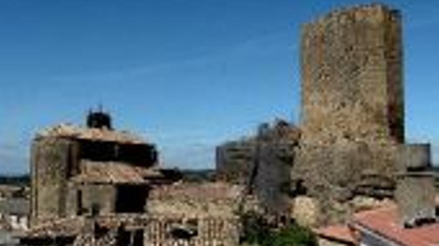 Hallados más restos medievales en la restauración del castillo