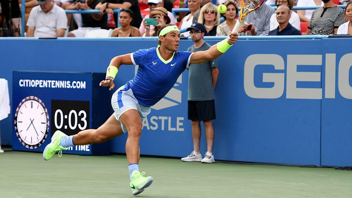 Nadal regresa con victoria en Washington