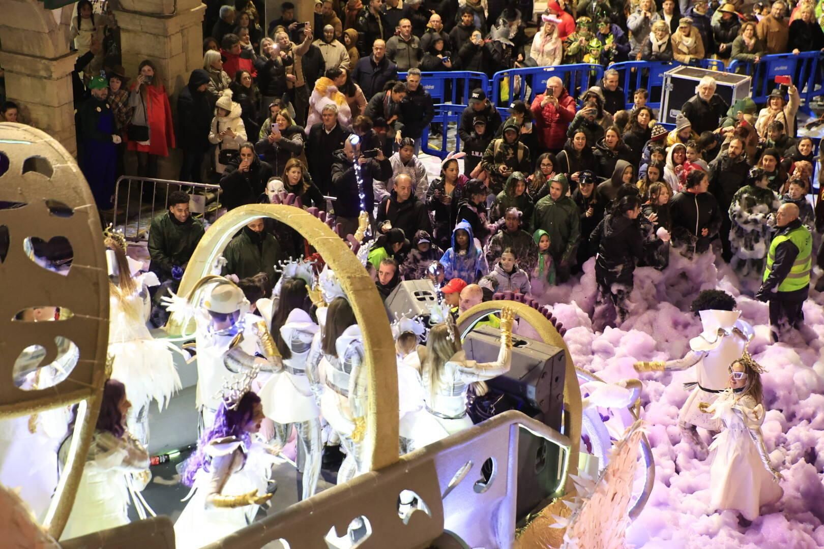 EN IMÁGENES: Así fue el espectacular 37.º Descenso de Galiana en el Antroxu de Avilés