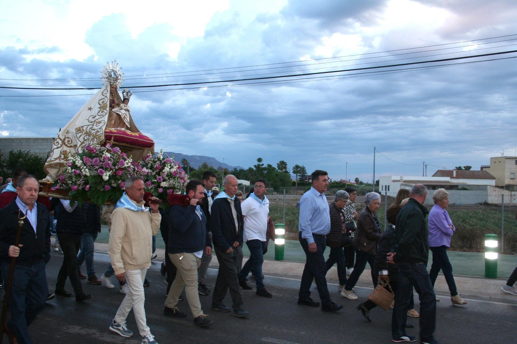 La Patrona de Lorca sale en procesión por el convento