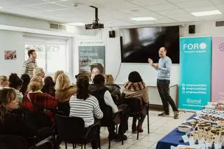 Espiral, RIU Hotels e Incorpora dan un giro a la vida de quince personas en riesgo de exclusión social: «Este curso ha cambiado mi vida»