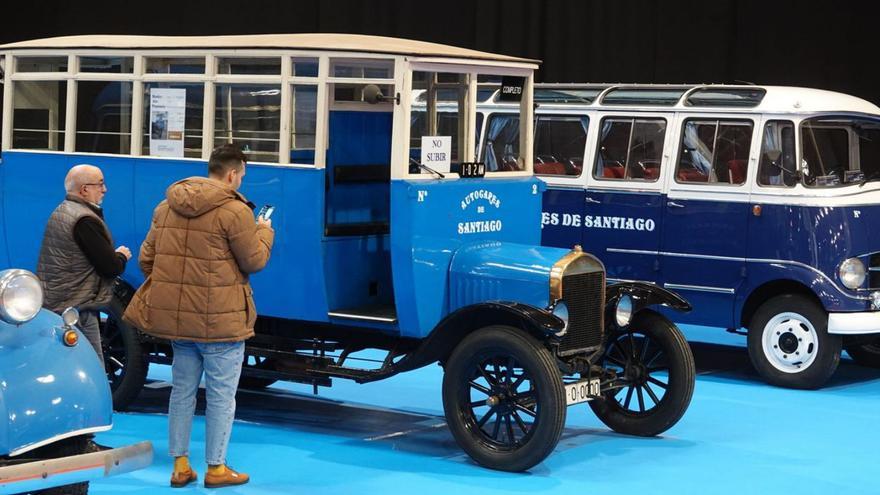 Modelos históricos 
en ExpoBus 2023.