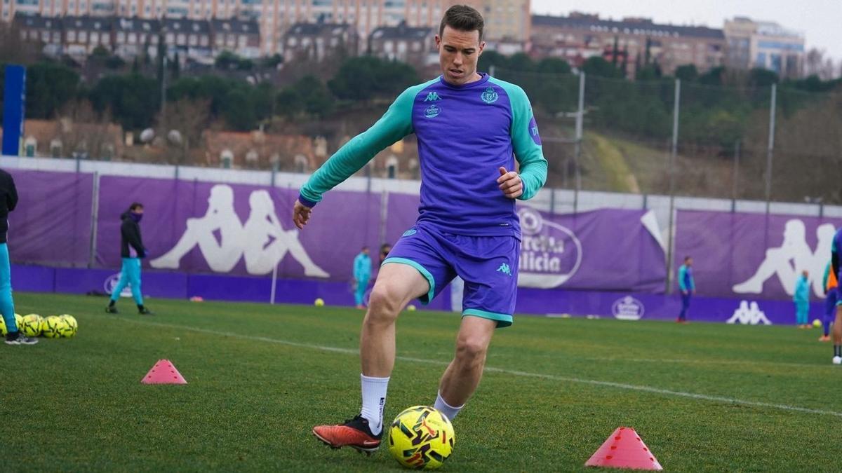 Carlos Clerc, durante un entrenamiento del Real Valladolid en este mes de enero.
