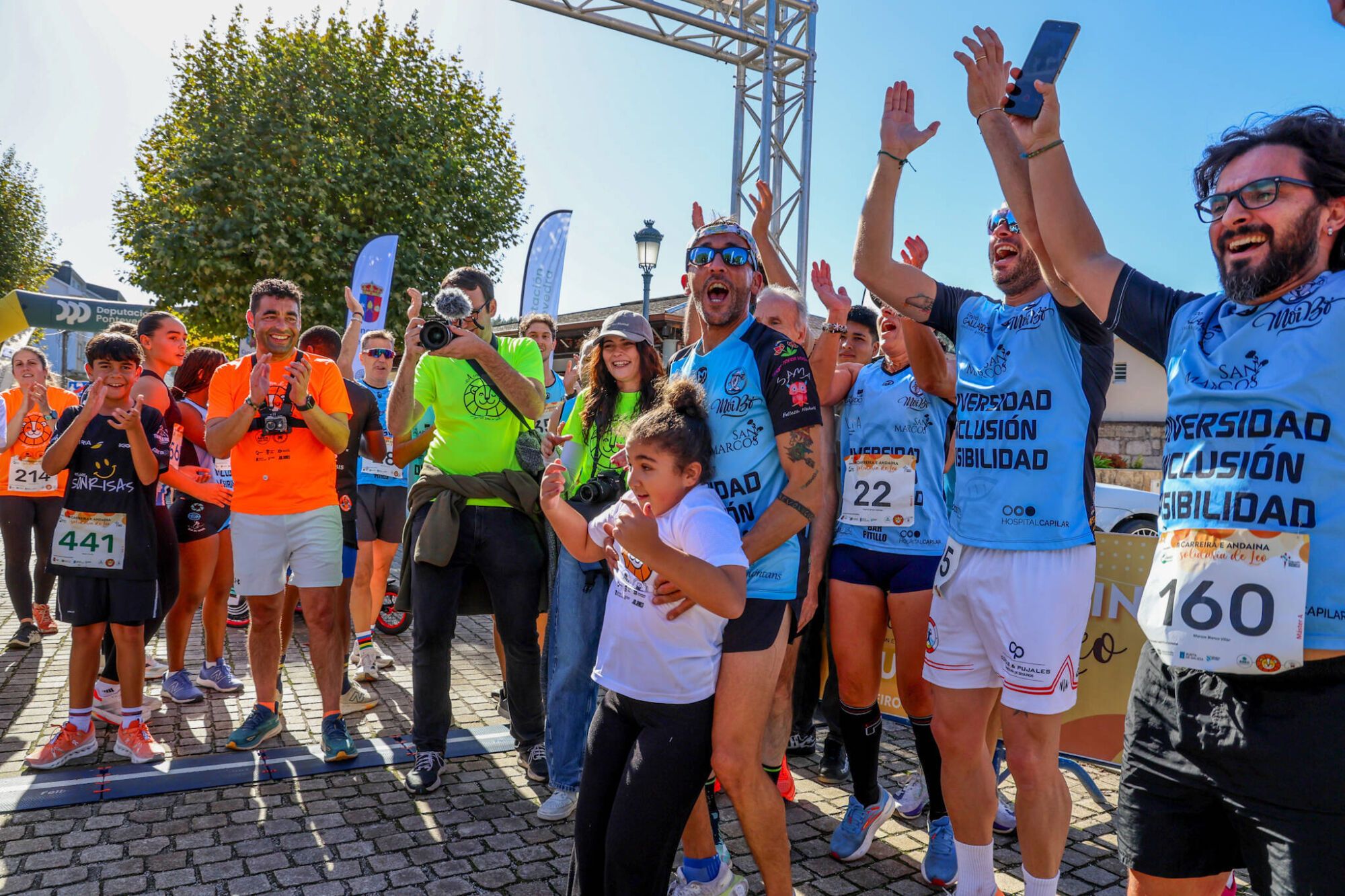 Andaina y carrera solidaria por niños como Leo Diz