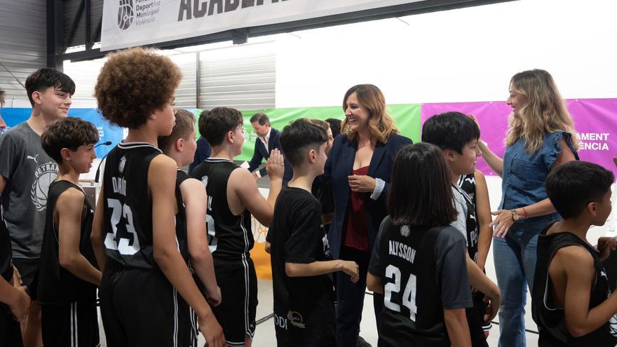 València renueva la concesiones a 40 clubes deportivos de la ciudad